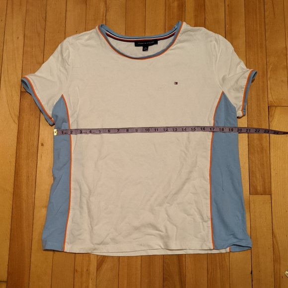 TOMMY HILFIGER TSHIRT - Picture 2 of 3